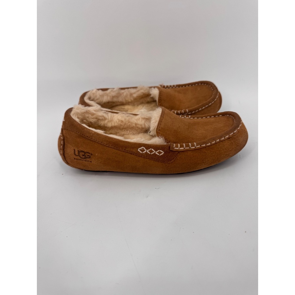 UGG Ansley Slippers Women Size 6 Chestnut Suede Shearling Lined Moccasins